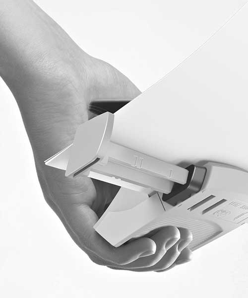 Leitz Delgeç 8 Sayfa Kapasiteli 50580095 Siyah